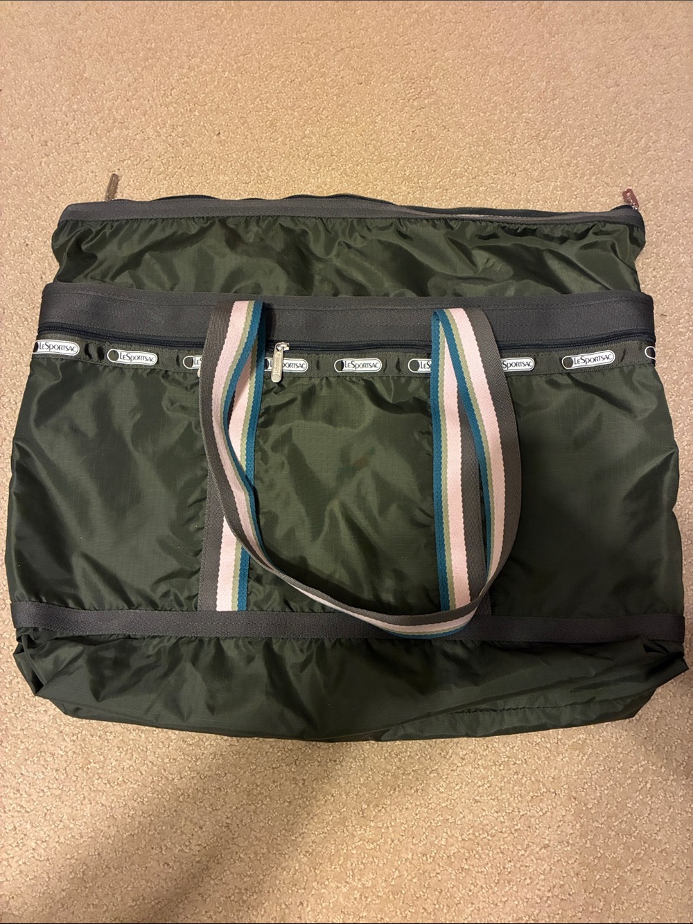 Women’s Lesportsac tote bag